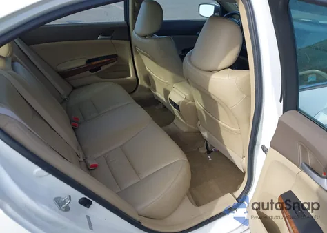 2010 Honda Accord 2.4 Ex-L z USA, uszkodzony, nr VIN 1HGCP2F82AA070016